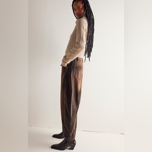 Awesome We the Free Good Luck Barrel jeans in Rootbeer - Picture 3 of 6